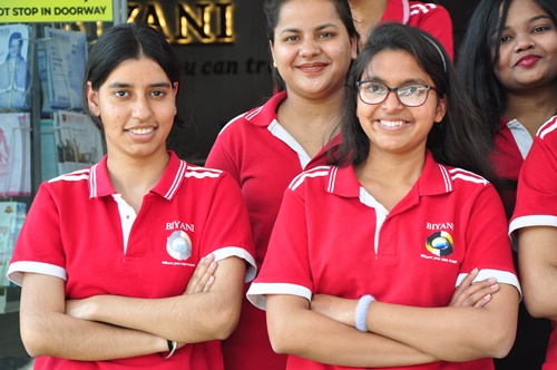 Biyani Girls College